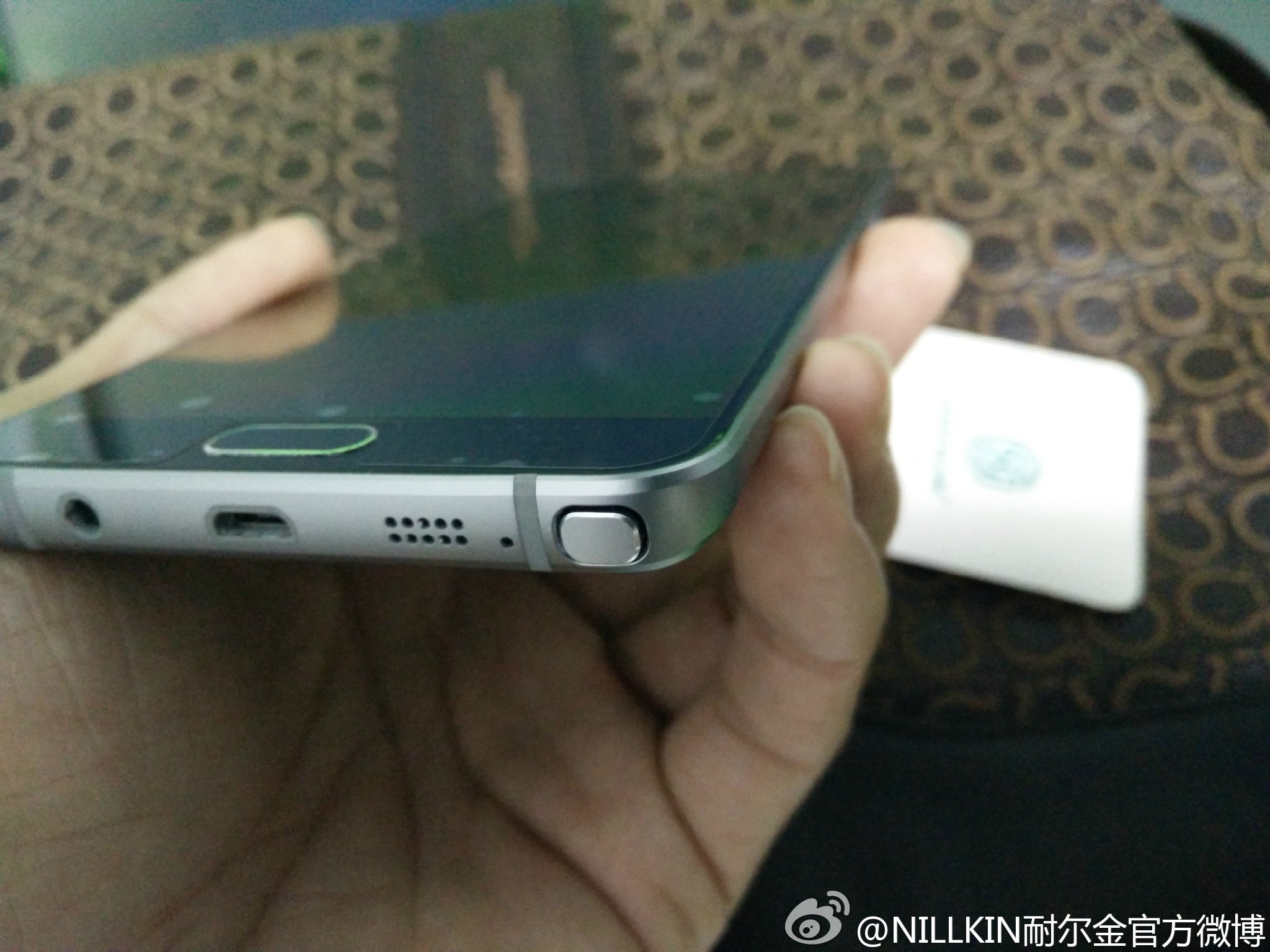 Samsung-Galaxy-Note-5-foto-leaked-4.jpg