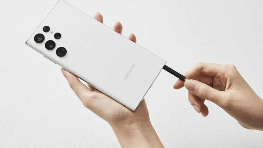 Samsung Galaxy S22 Ultra ufficiale: la grande scommessa