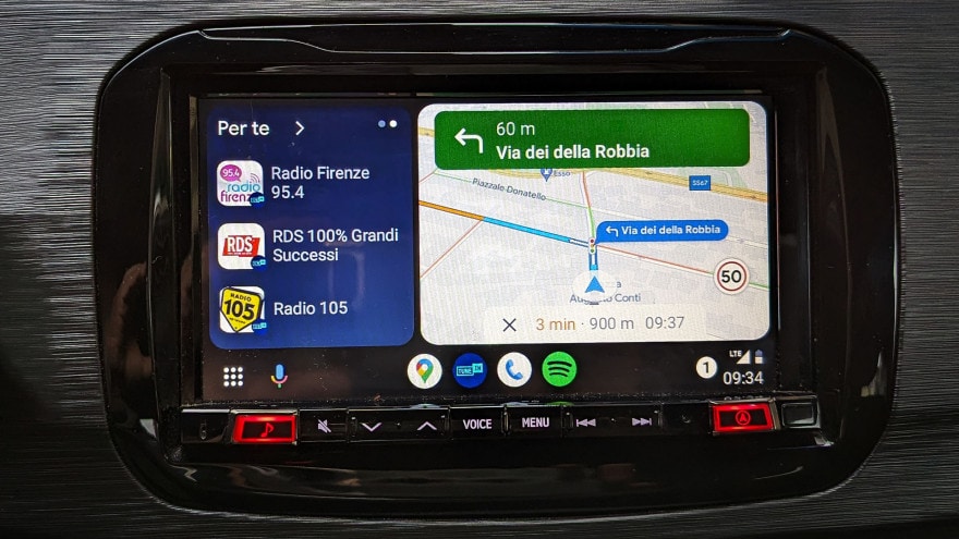 Google aggiorna Android Auto alla versione 9.8