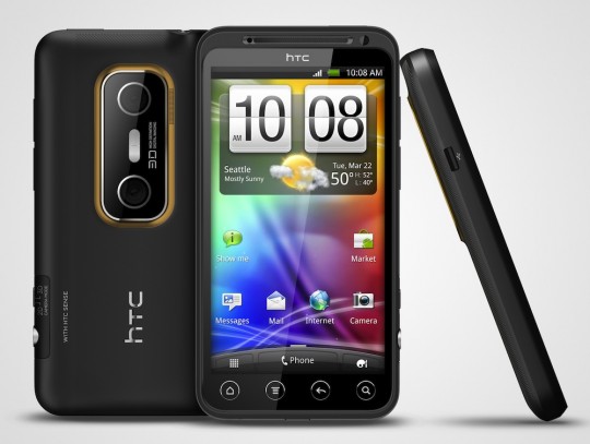 HTC &quot;ritorna al futuro&quot;: nuovo smartphone con dual-cam in arrivo nel 2018