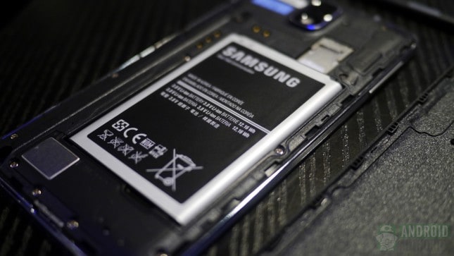 Samsung distrugge il 3% delle sue batterie ogni mese, ma lo fa per il vostro bene