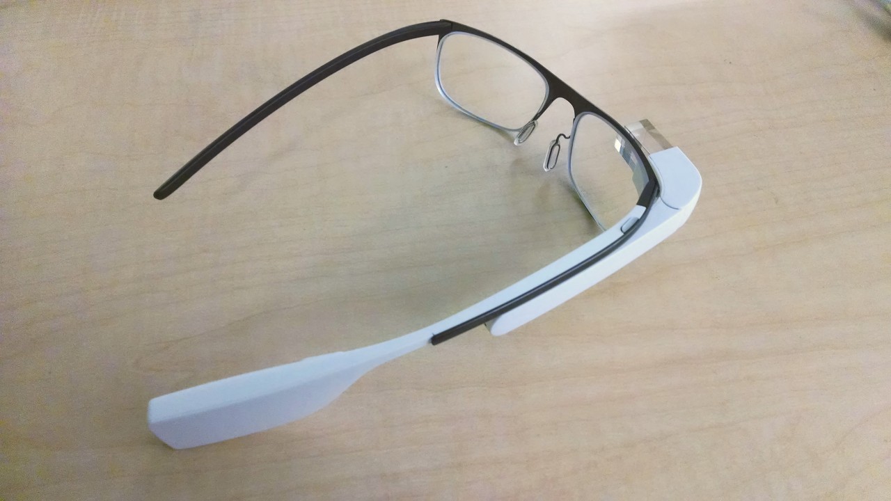 Backup, pulizia della timeline e migliore gestione delle chiamate in arrivo sui Google Glass