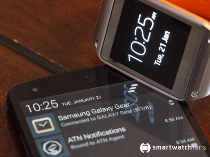 Nexus 5 ora compatibile con Samsung Galaxy Gear
