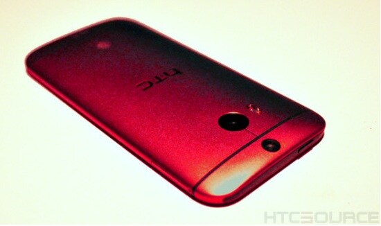 HTC One (M8) potrebbe presto arrivare anche in rosso