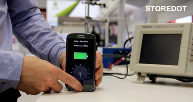 Guardate un Galaxy S4 che si ricarica in 30 secondi! (video)