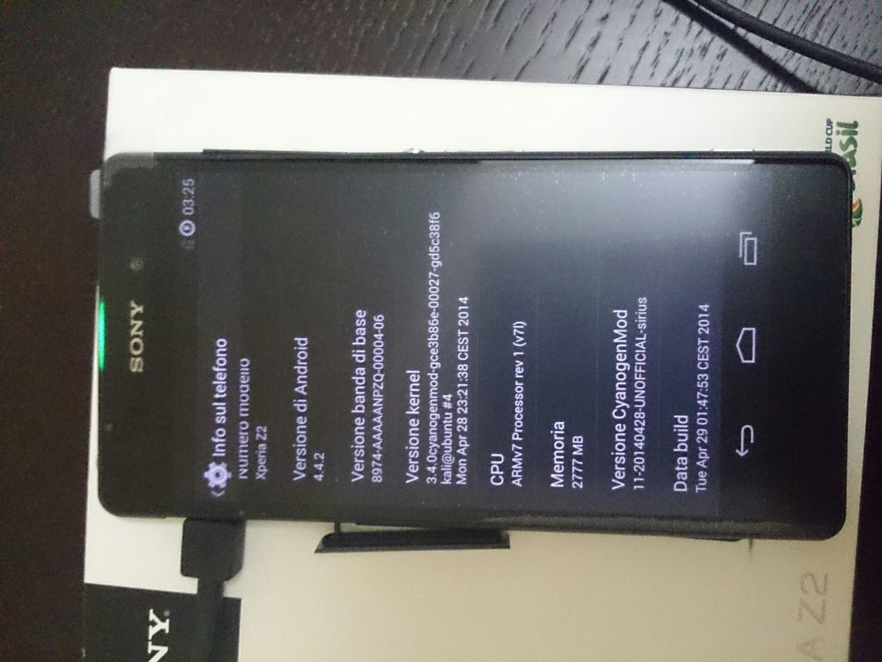 La CyanogenMod 11 arriverà a breve anche su Sony Xperia Z2