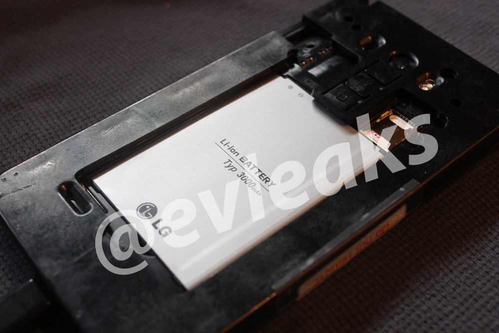 LG G3: nuove conferme per batteria removibile e microSD (foto)