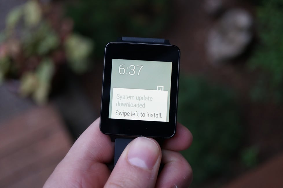 Android Wear riceve il primo aggiornamento, sia su G Watch che su Gear Live