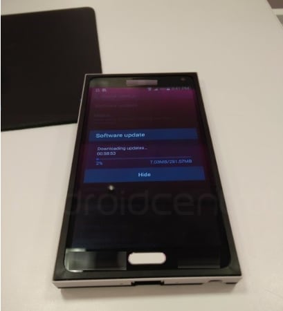 Nuova immagine di Galaxy Note 4 all&#039;interno di una dummy box