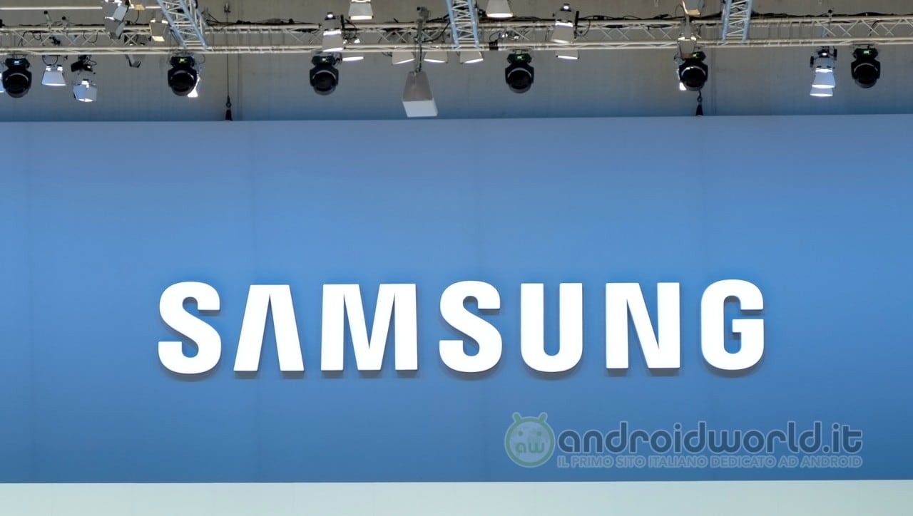 Samsung sta testando un tablet da 18,4&quot;?