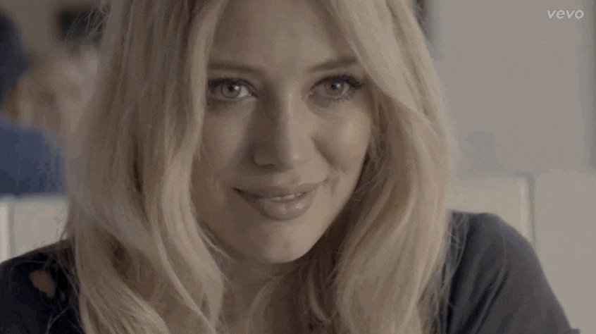 Hilary Duff pubblicizza Amazon Fire Phone nella sua ultima canzone (video)