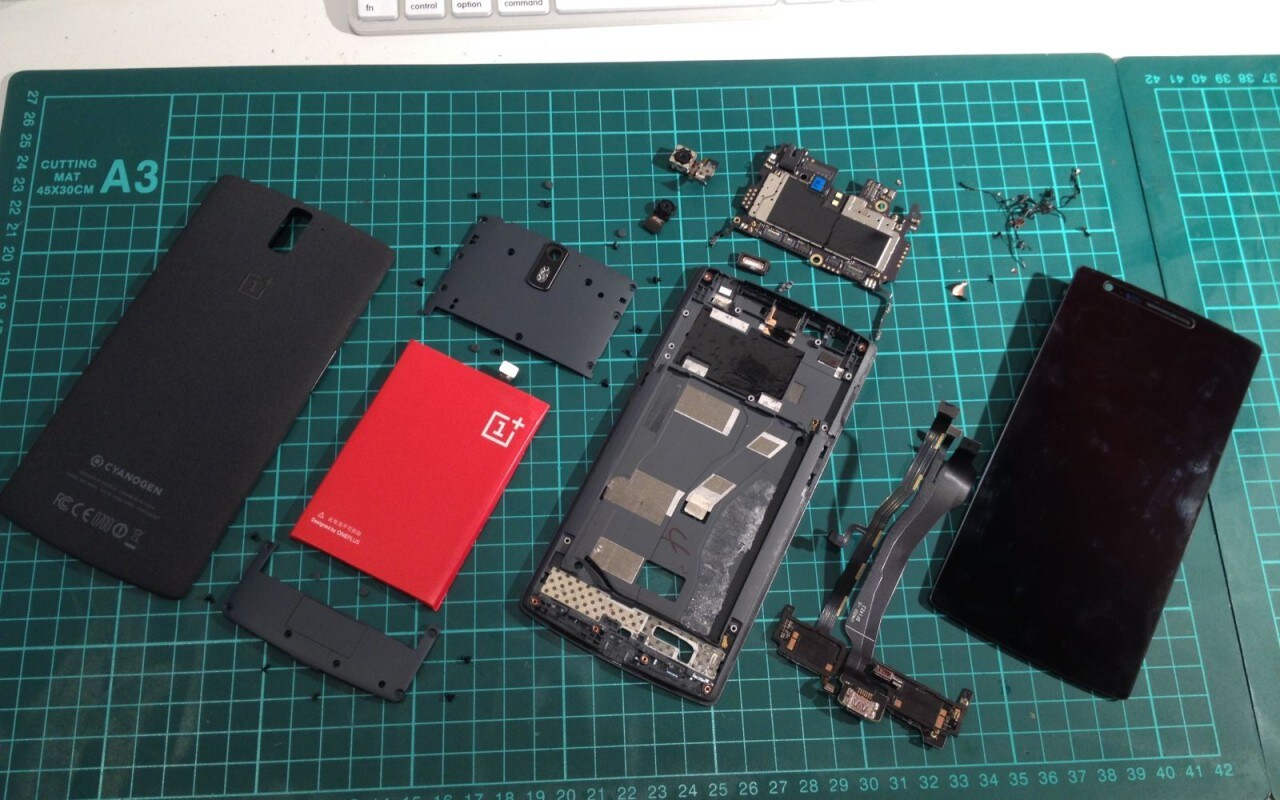La prova che dimostrerebbe che il problema al touch di OnePlus One è hardware
