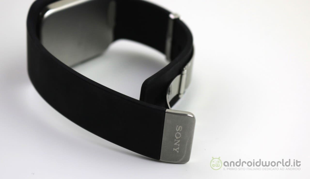 Sony inizia a vendere i cinturini per SmartWatch 3 (foto)