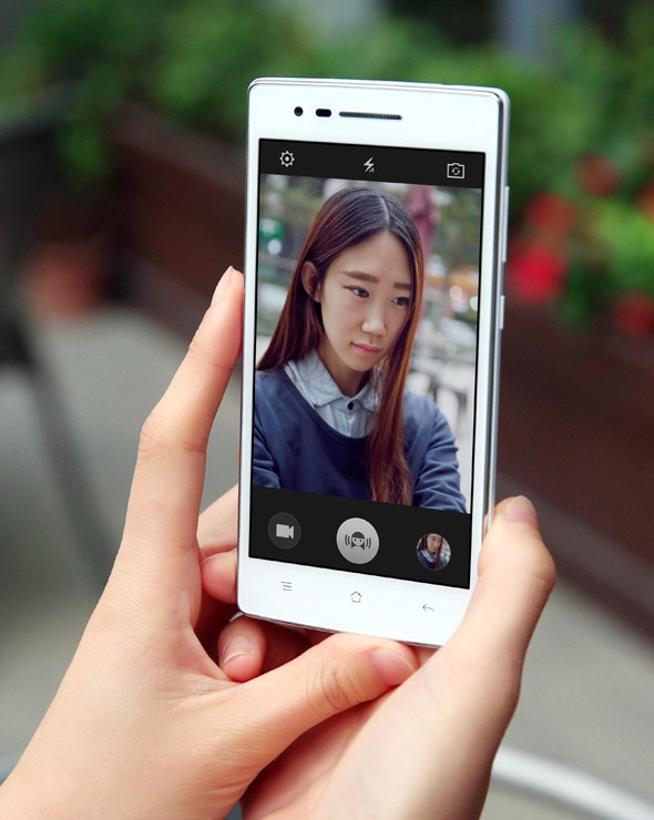 Oppo Mirror 3 è bello, ma poteva costare meno, anche per la Cina (foto)