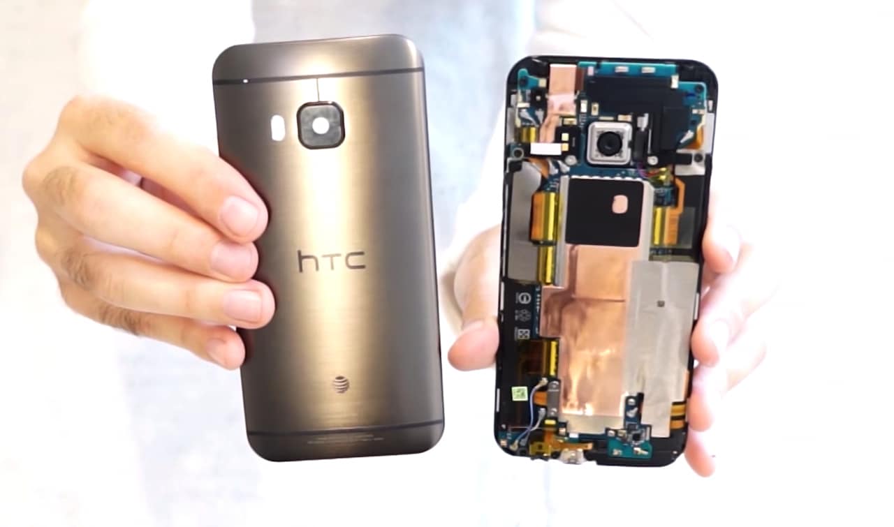 Quanto è difficile sostituire il display di HTC One M9? (video)