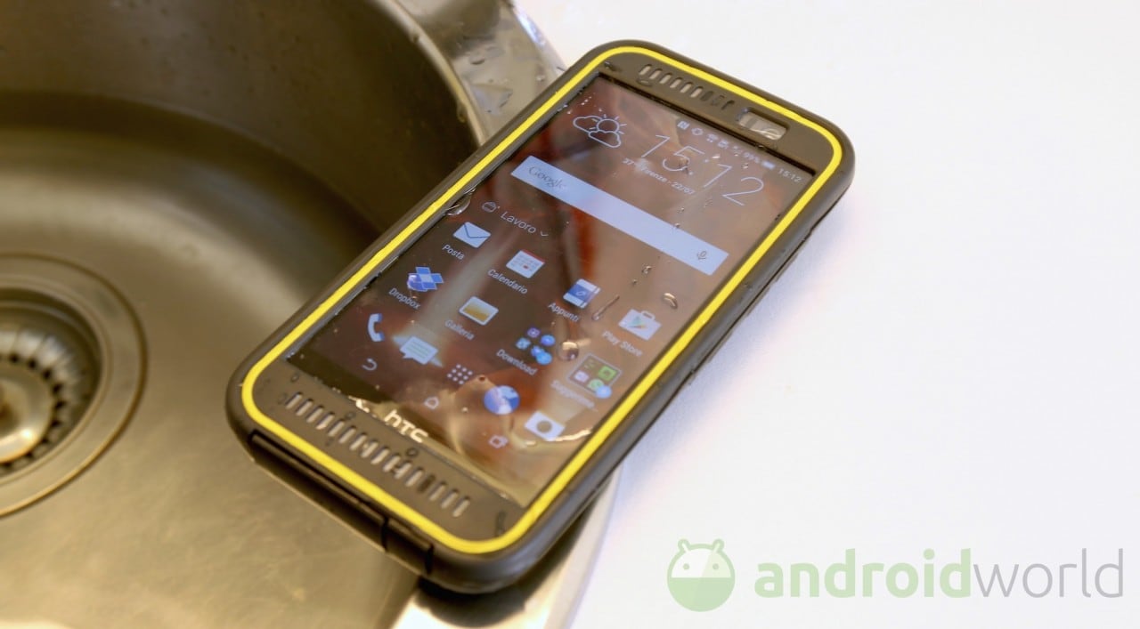 HTC Custodia Active per One M9 HC C1152, la prova (foto)