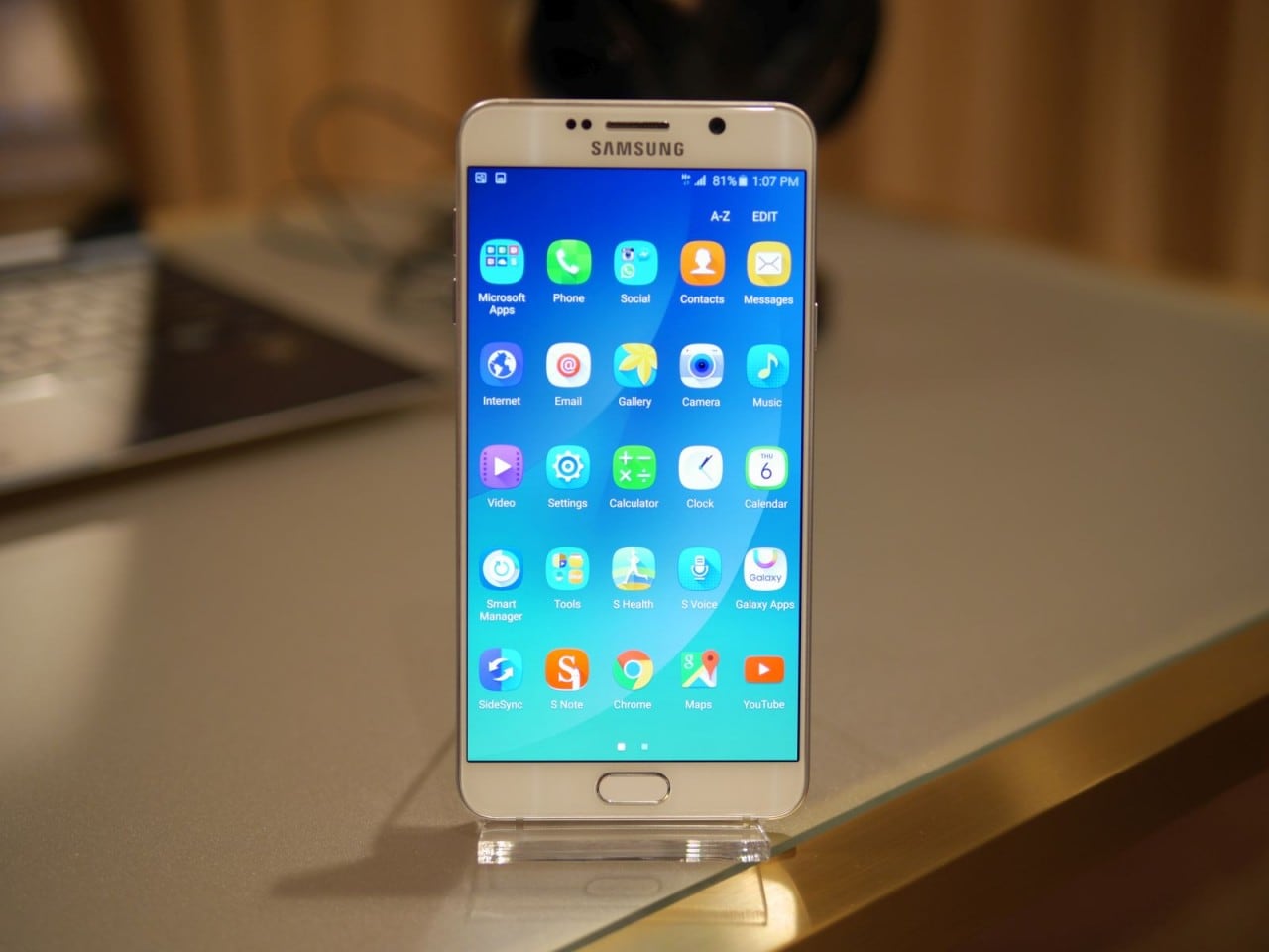 Samsung pubblica l&#039;app Galaxy Note 5 Experience, giusto per ricordarci che solo così potremo averlo
