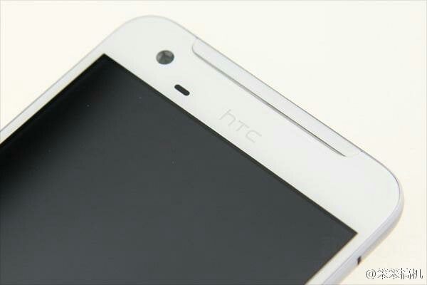 HTC One X9 mostra il suo originale design in una serie di dettagliate immagini (foto)