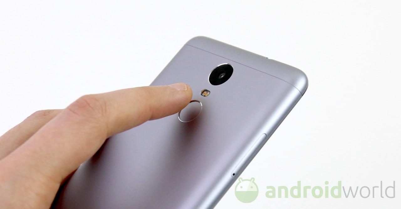 Redmi Note 3 conferma che a Xiaomi i bend test non piacciono (video)
