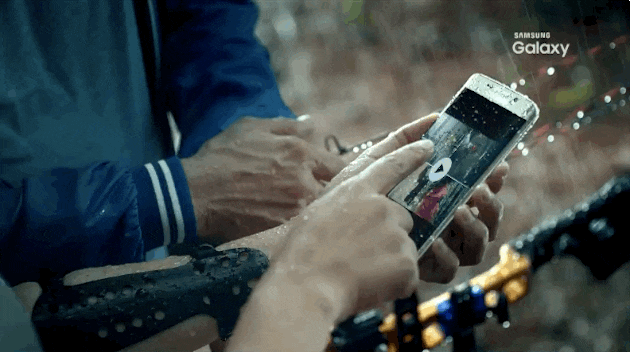 Impermeabili e con ricarica induttiva: ecco Galaxy S7 ed S7 edge in un video ufficiale