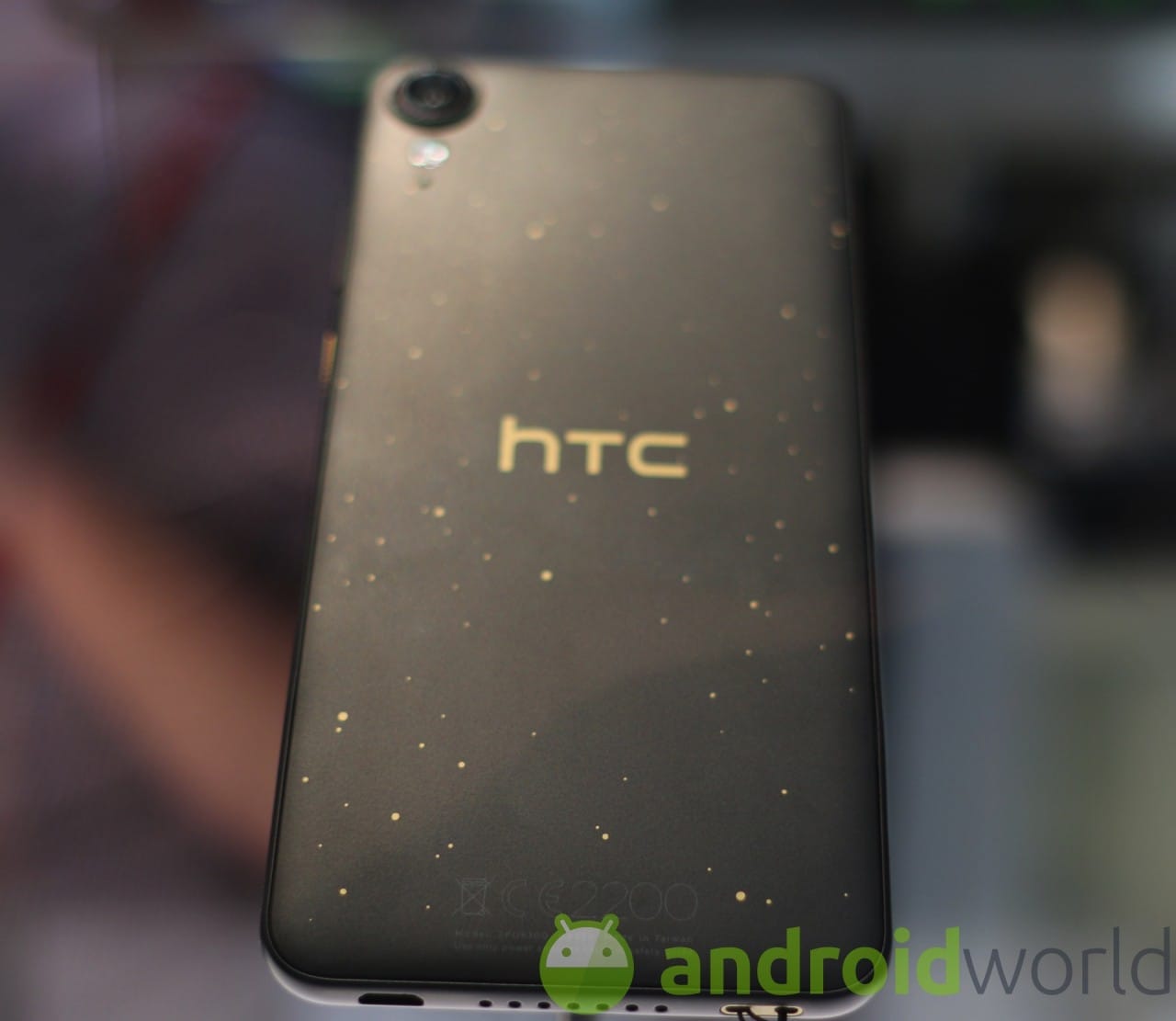 HTC Desire 825 dovrebbe finalmente arrivare assieme ad HTC 10