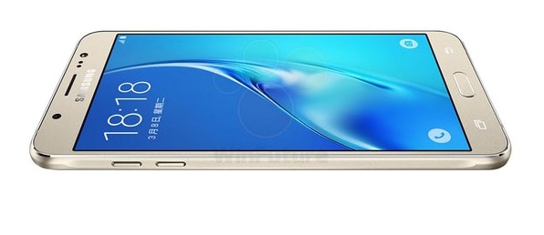 Interessati a Samsung Galaxy J7 (2016)? Ecco le prime foto ufficiali