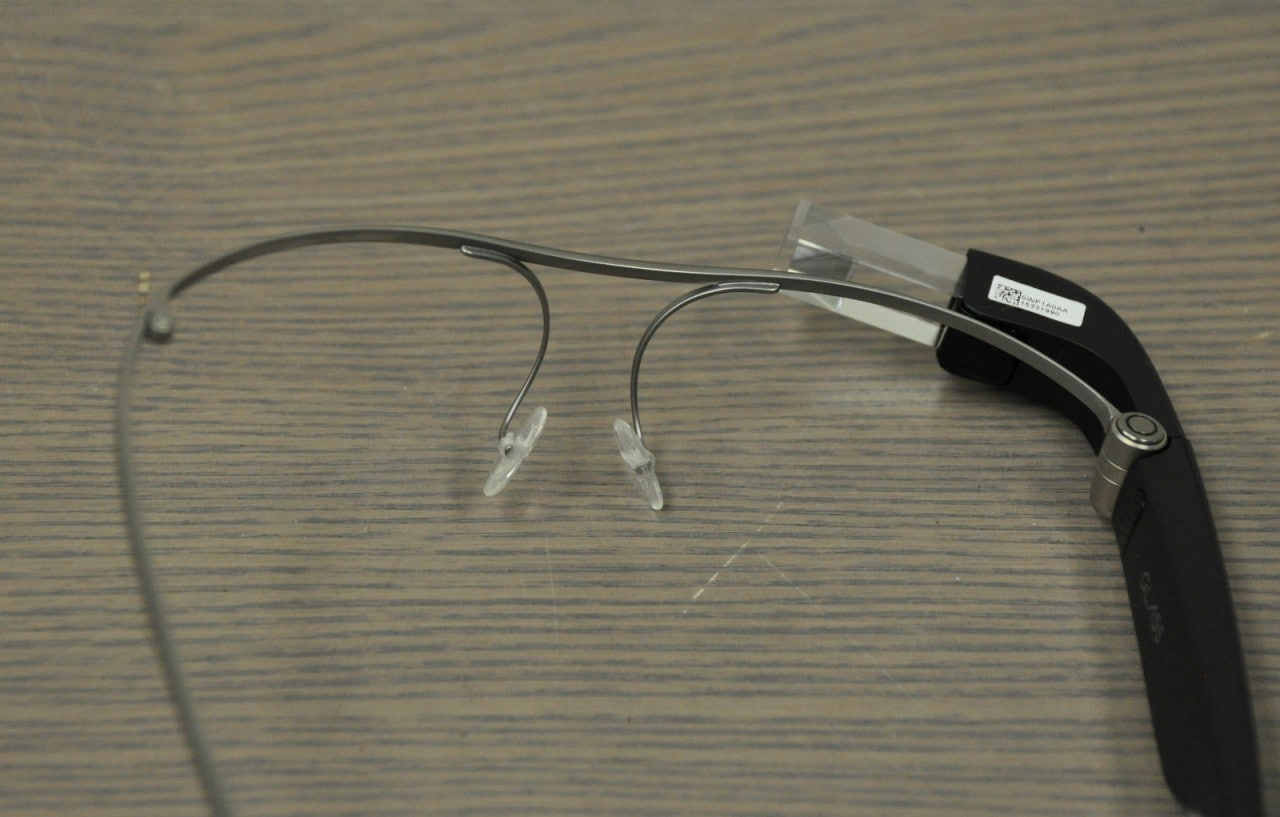 I Google Glass Enterprise Edition finiscono su eBay: diamogli uno sguardo più da vicino (foto)