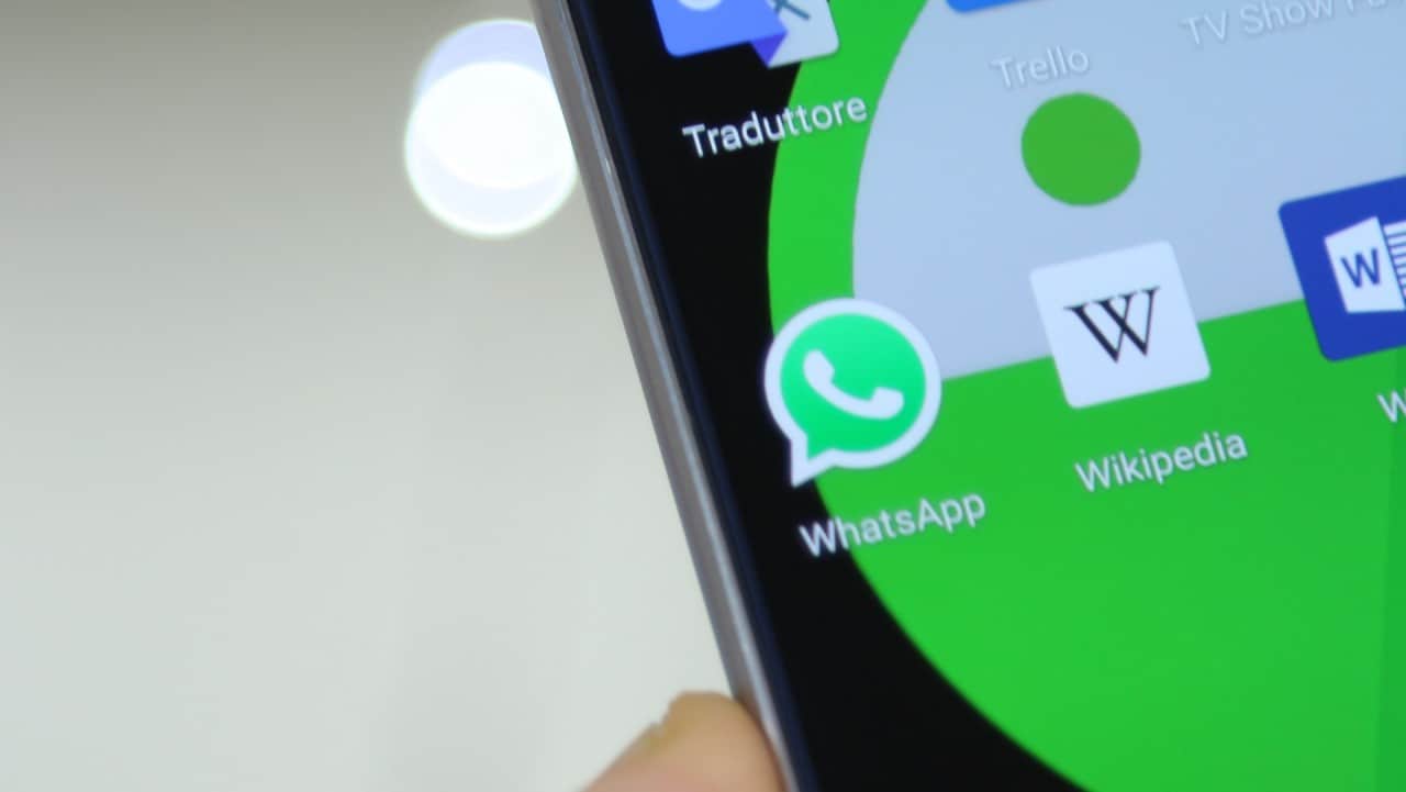 WhatsApp beta ora vi avvisa se WhatsApp Web è attivo (foto)