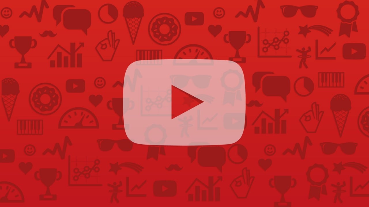 Storie e bolle azzurre prendono possesso di YouTube: le vedete anche voi?
