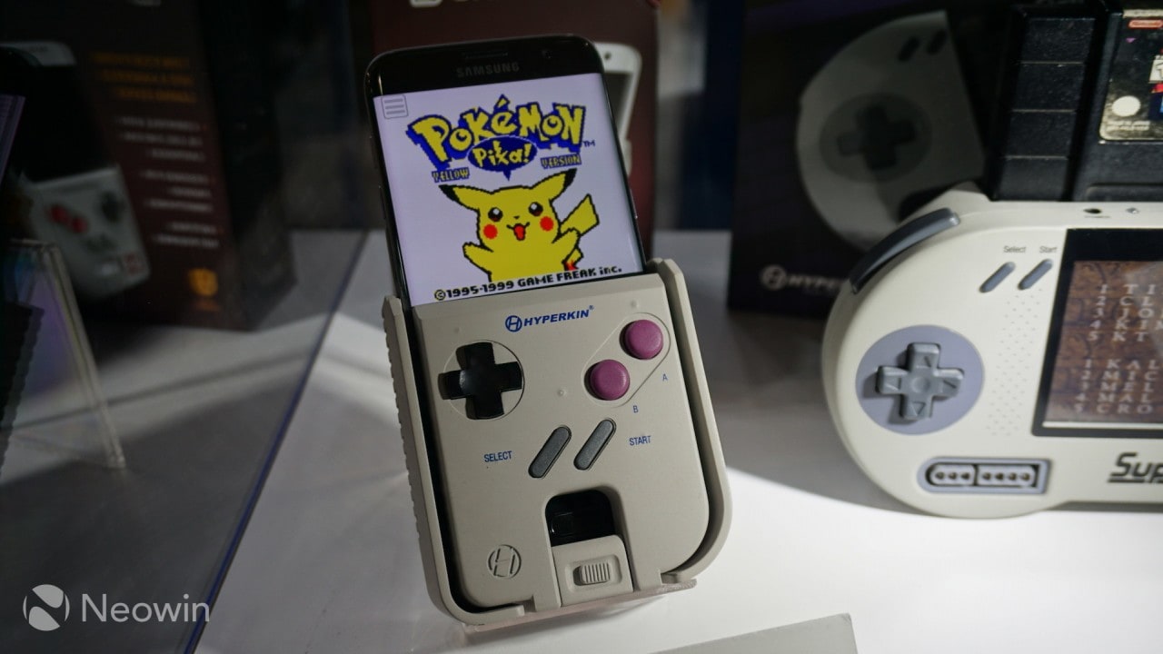 Smart Boy trasforma il vostro Android in un Game Boy: in preordine a 52€ (aggiornato)