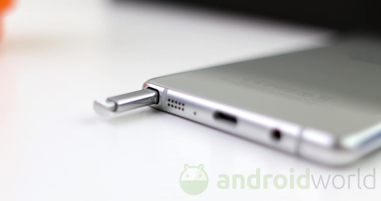 Samsung non ha più paura di Galaxy Note 7: ricarica super rapida per Galaxy S10? (aggiornato)
