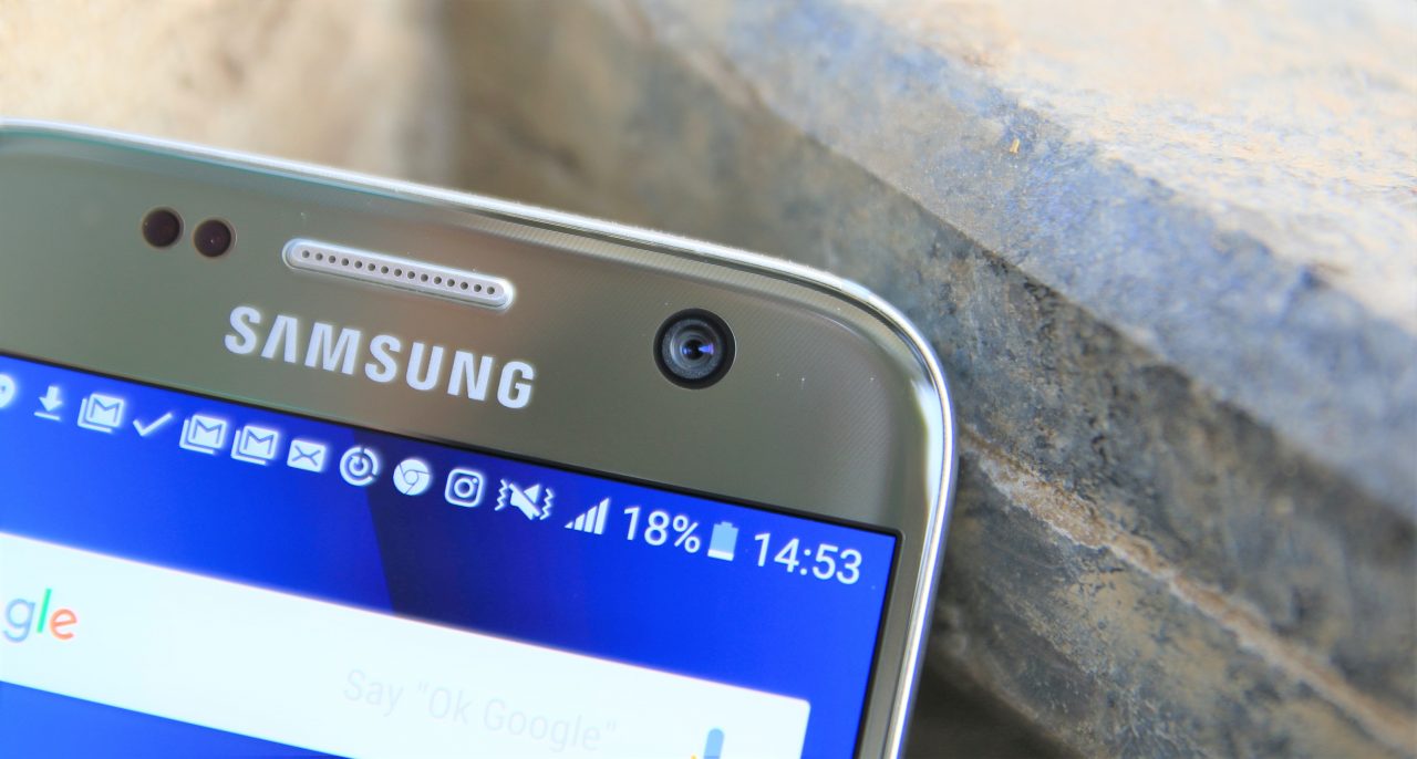 Samsung Galaxy S8 potrebbe avere l&#039;autofocus anche per la fotocamera frontale