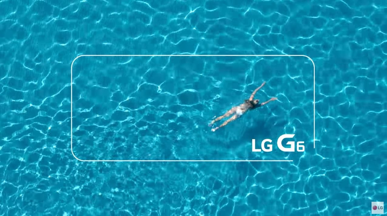 LG G6 si fa un tuffo in piscina perché se lo può permettere (aggiornato: comunicato ufficiale)