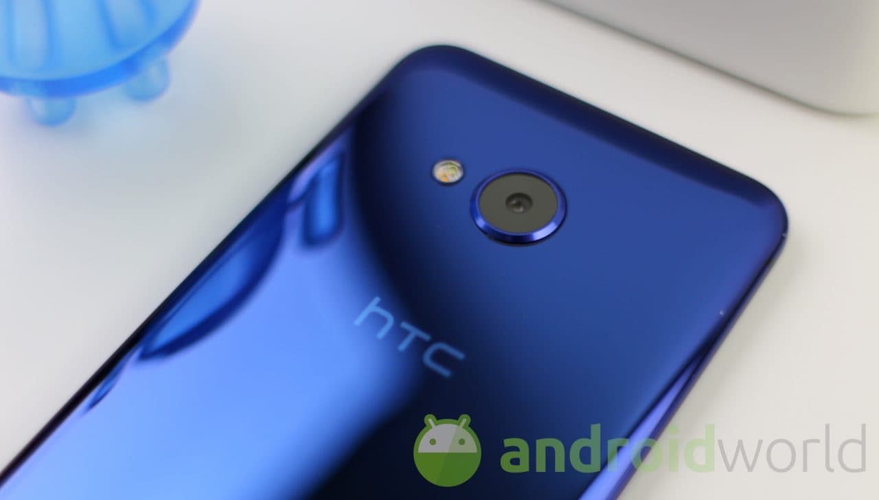 HTC U Play riceve un nuovo aggiornamento: patch di sicurezza e miglioramenti alla stabilità
