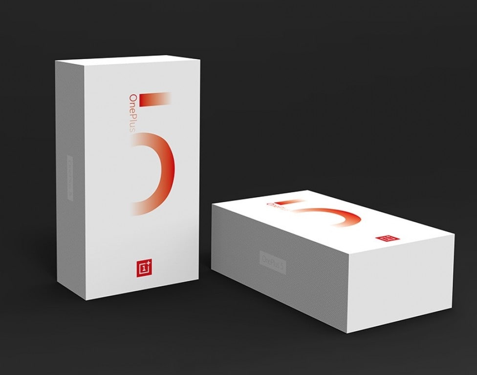 OnePlus 5 avrà un sistema dual camera, ce lo dice la confezione di vendita (foto)