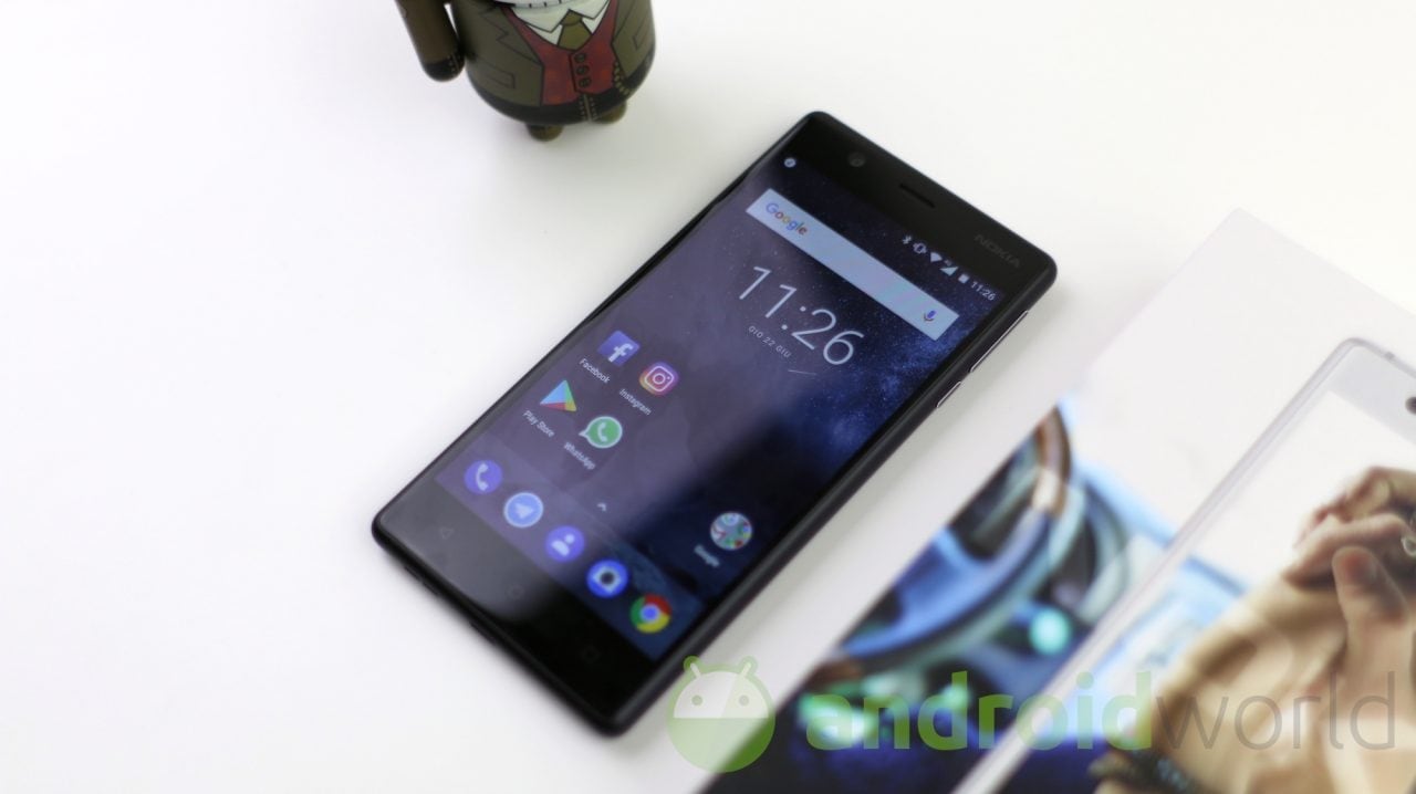 Nokia 3 raggiunge Nokia 5 e 6 nella famiglia Android Oreo e se li acquistate ora, avrete una cover in omaggio