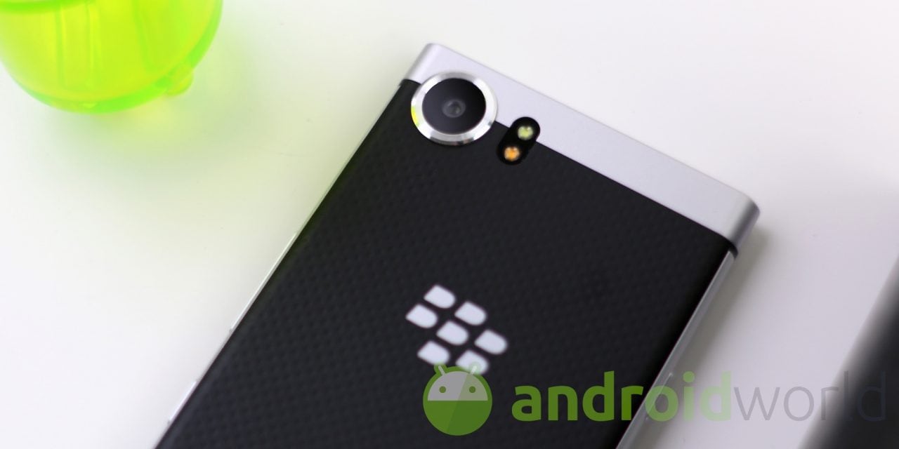 Athena, Uni e Luna potrebbero essere i nomi in codice di tre nuovi misteriosi smartphone BlackBerry