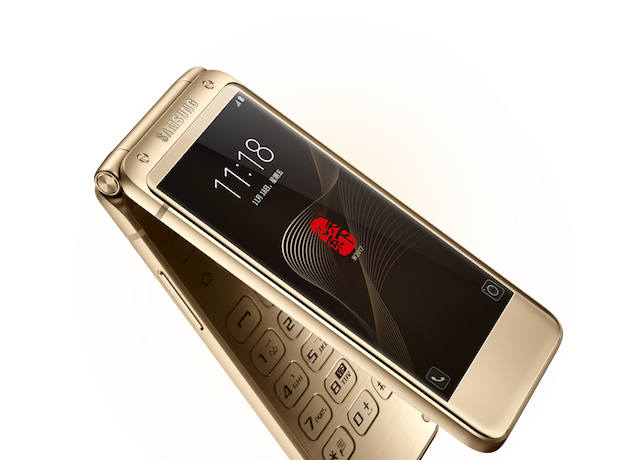 Un Samsung Galaxy a conchiglia? In queste immagini trapelate non sembra affatto male! (foto)