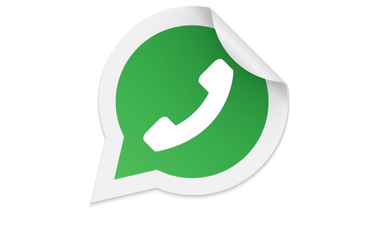 Le ultime di WhatsApp beta: link diretto a Maps nella posizione, copia didascalia e cuore ridisegnato! (foto)