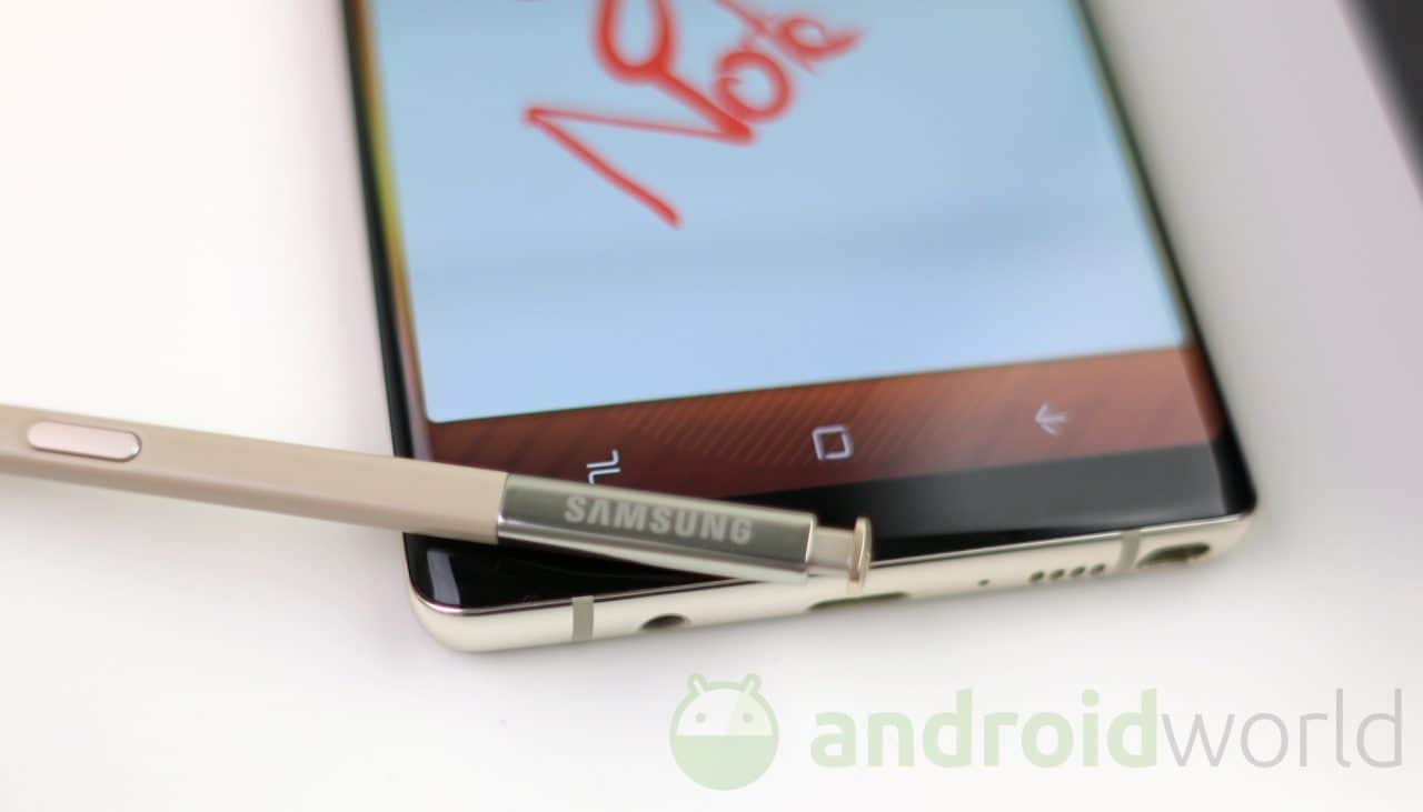 Galaxy Note 8: ondata di aggiornamenti per le app Samsung, comprese Live Message e Air Command