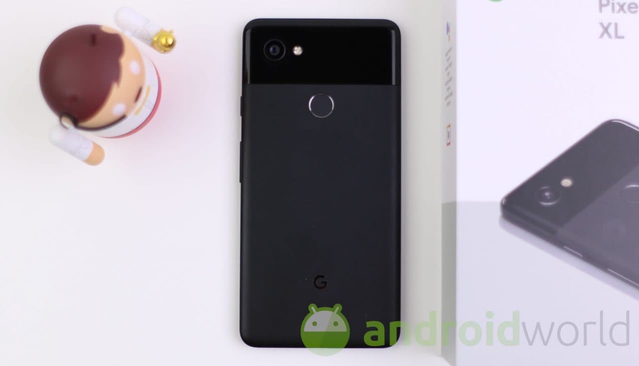 Google Pixel 2 XL: Android 8.1 potrebbe aver rallentato lo sblocco tramite il sensore di impronte (video)