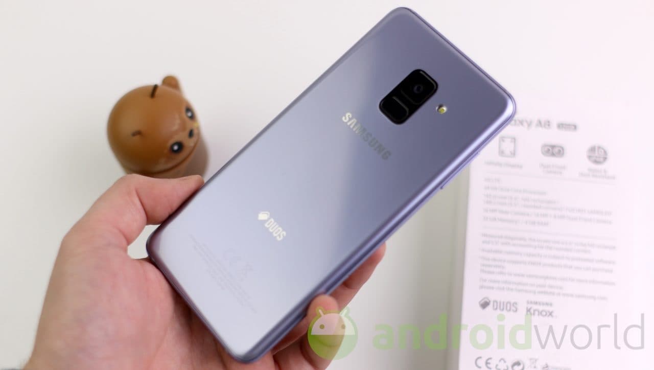Aggiornamenti Samsung: Galaxy A8 sente i segni del tempo. Galaxy Fold 5G va già in pensione?