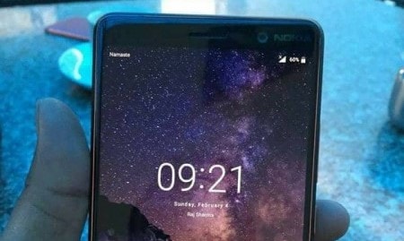 Nokia 7+ si mostra nella prima presunta immagine reale e conferma il suo design (foto)