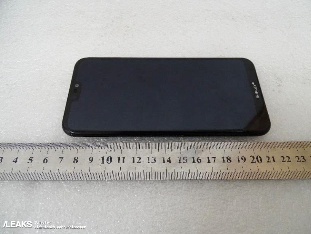 Huawei P20 Lite si mostra durante i test all&#039;FCC (foto)