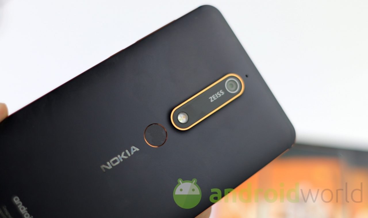 Il Black Friday di Nokia fa rima con accessori: ecco cosa riceverete in regalo con l&#039;acquisto di uno smartphone