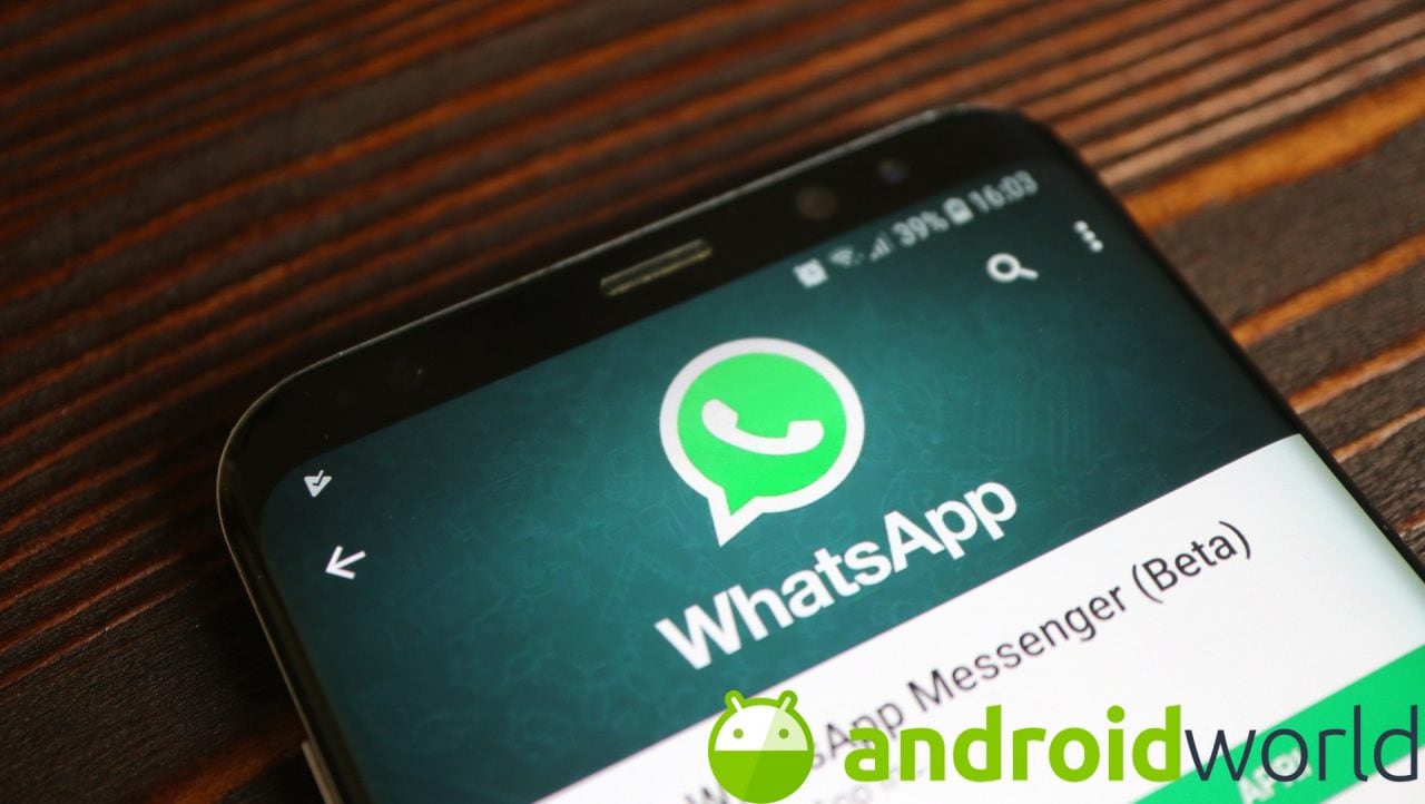 Presto l&#039;accesso a WhatsApp potrà essere protetto con l&#039;impronta digitale anche su Android (foto)