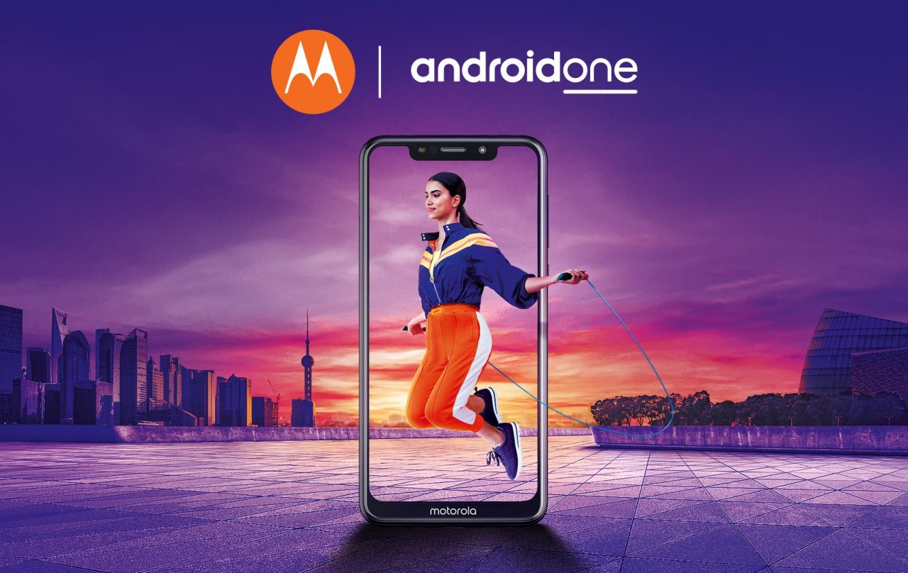 Motorola One è ufficiale: il primo Android One della famiglia, col notch ma sotto i 300€ (foto)