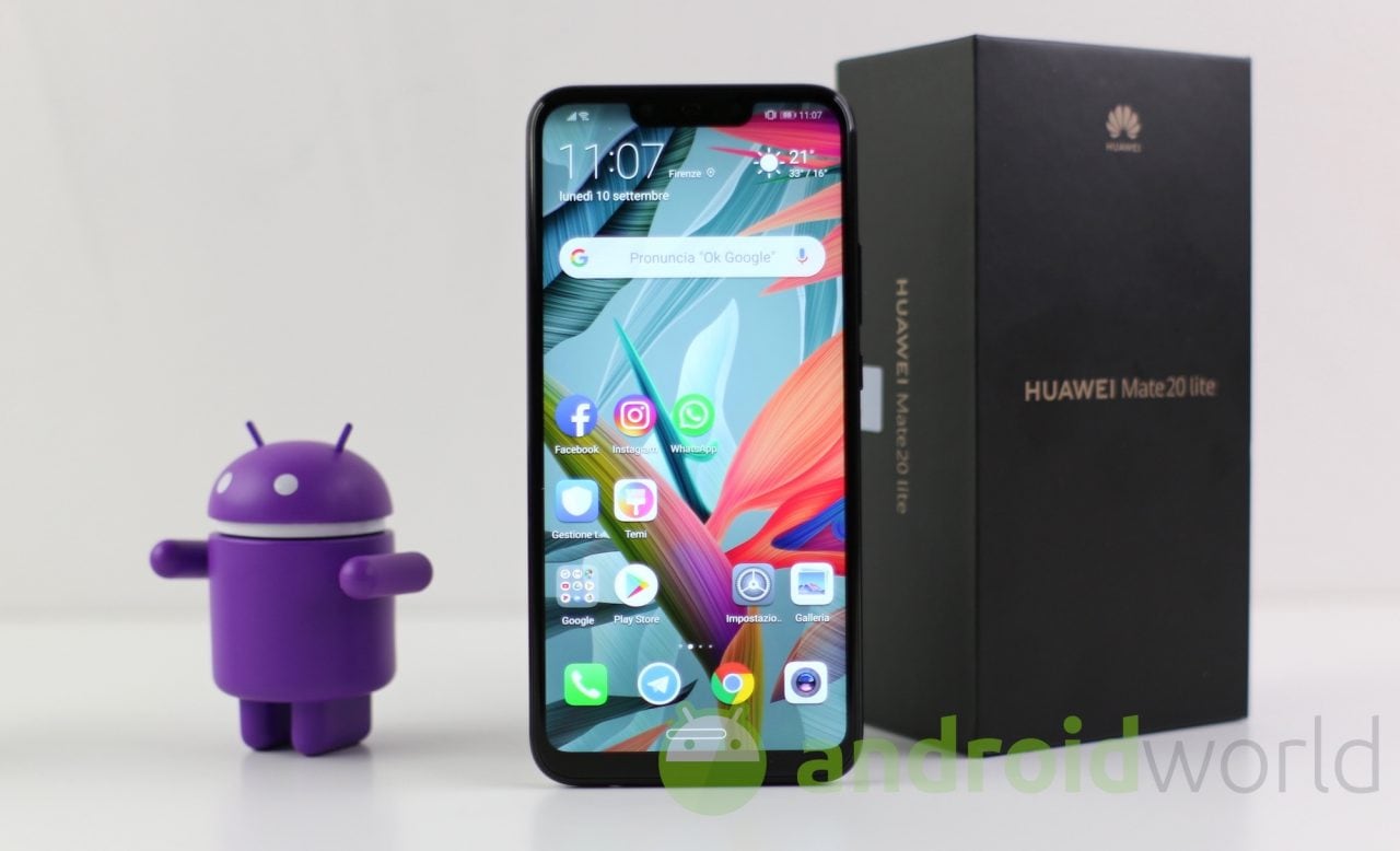 EMUI 10 per Huawei Mate 20 Lite si consolida in Europa: in fase di rilascio un nuovo firmware
