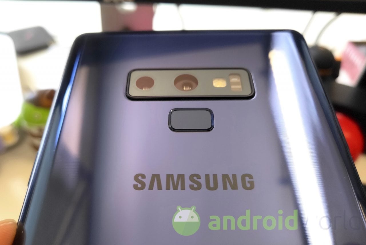 Samsung ha rilasciato un aggiornamento che migliora nettamente la fotocamera di Galaxy Note 9 (foto)