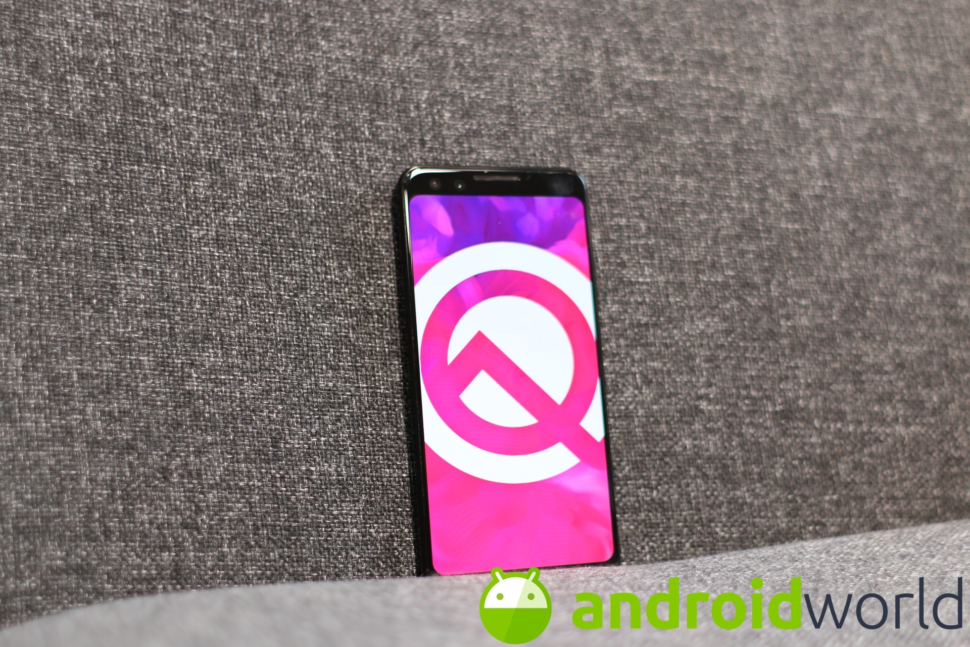 Android Q porta la navbar trasparente, per non perdere nemmeno una riga di pixel (foto)